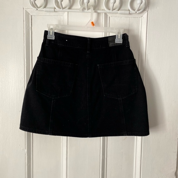 American Eagle Jean Skirt! - Picture 2 of 2